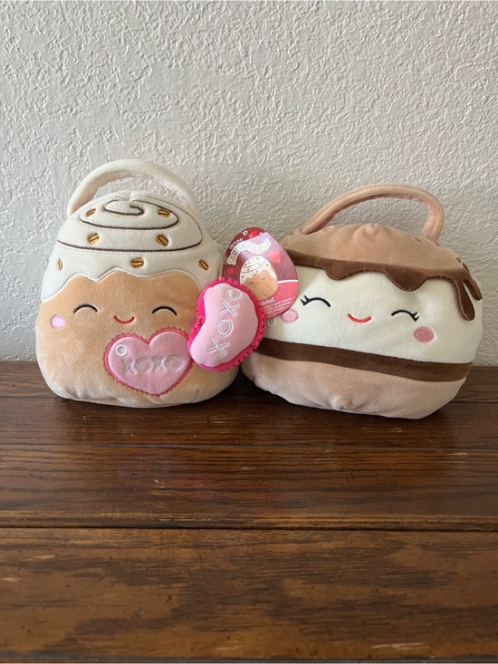 Squishmallows Other - Plush Dessert Handbags Duo - Pink & Cream
